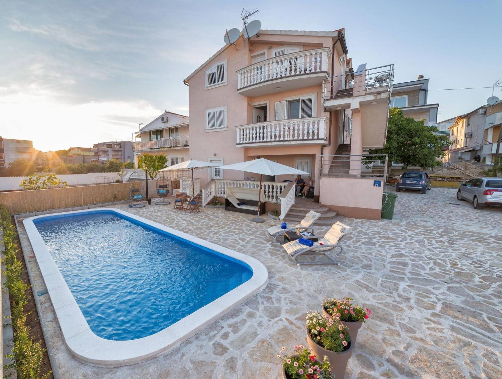 Nikol Lägenhet Vodice Exteriör bild
